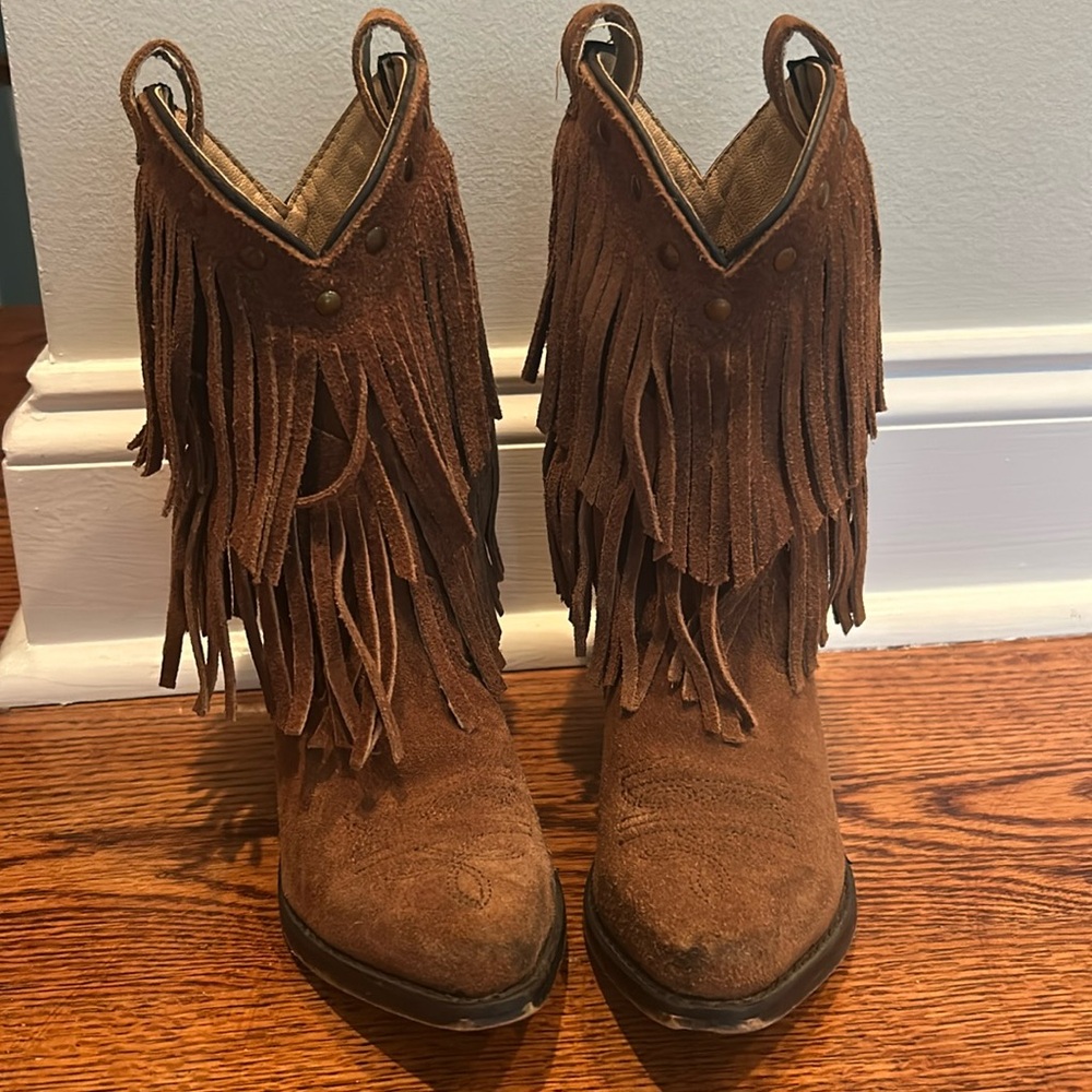 Girls cowboy boots